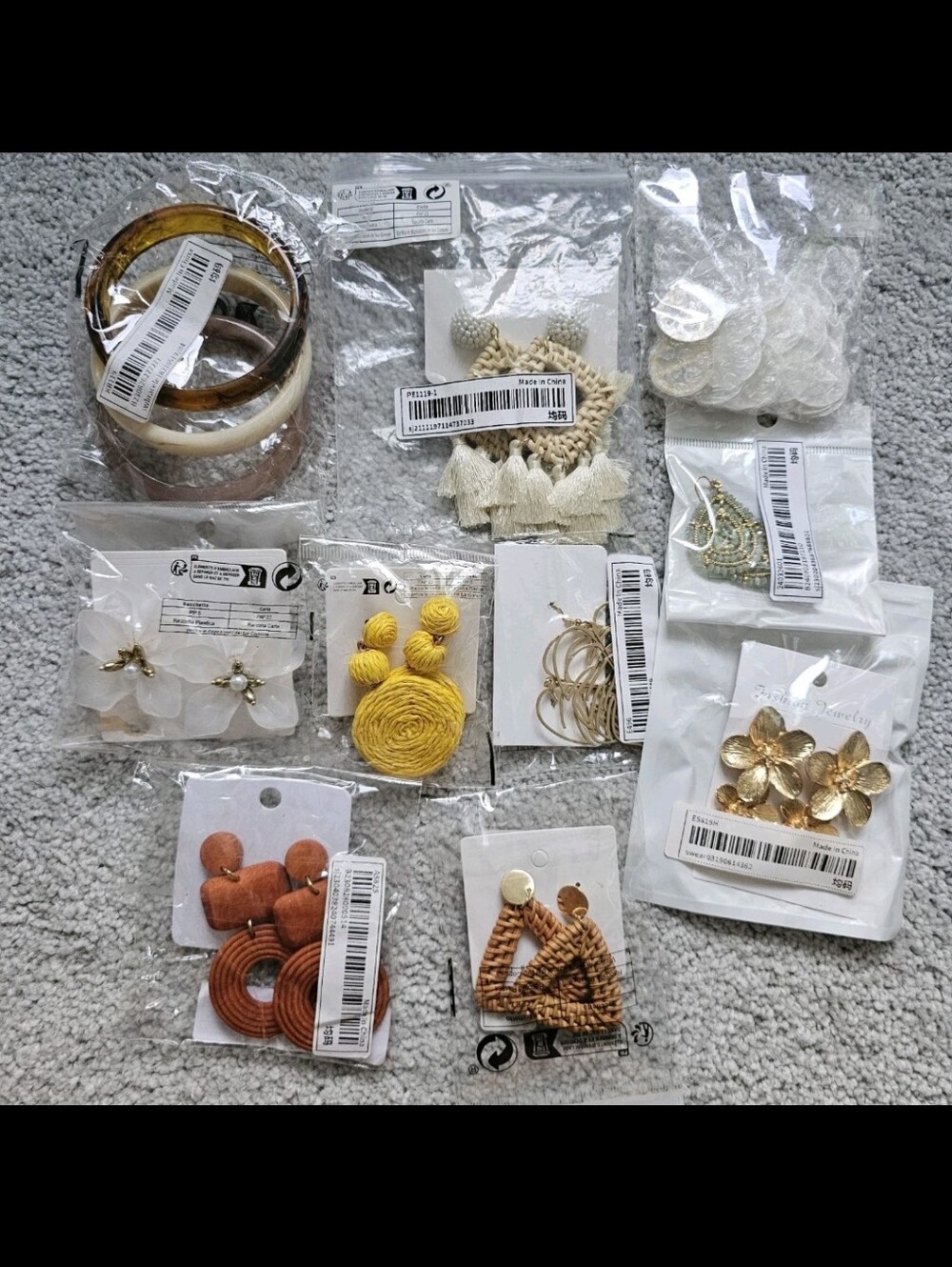 Jewelry lot boho bundle dangle earrings acrylic bangles flowers beaded raffia